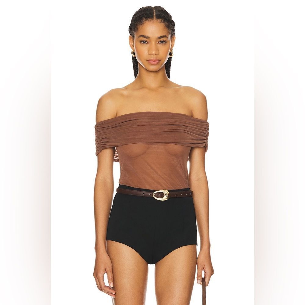 Maggie MacDonald Hannah Top in Toffee Brown
NBD Sz M